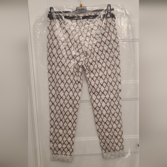 2 for 1💙 ELISSIA Women Pants White cream Brownish diamond with Black belt - Picture 2 of 10